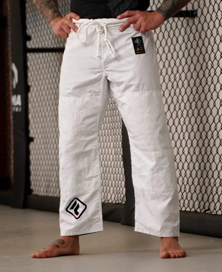 BJJ Gi – Combat V1 white